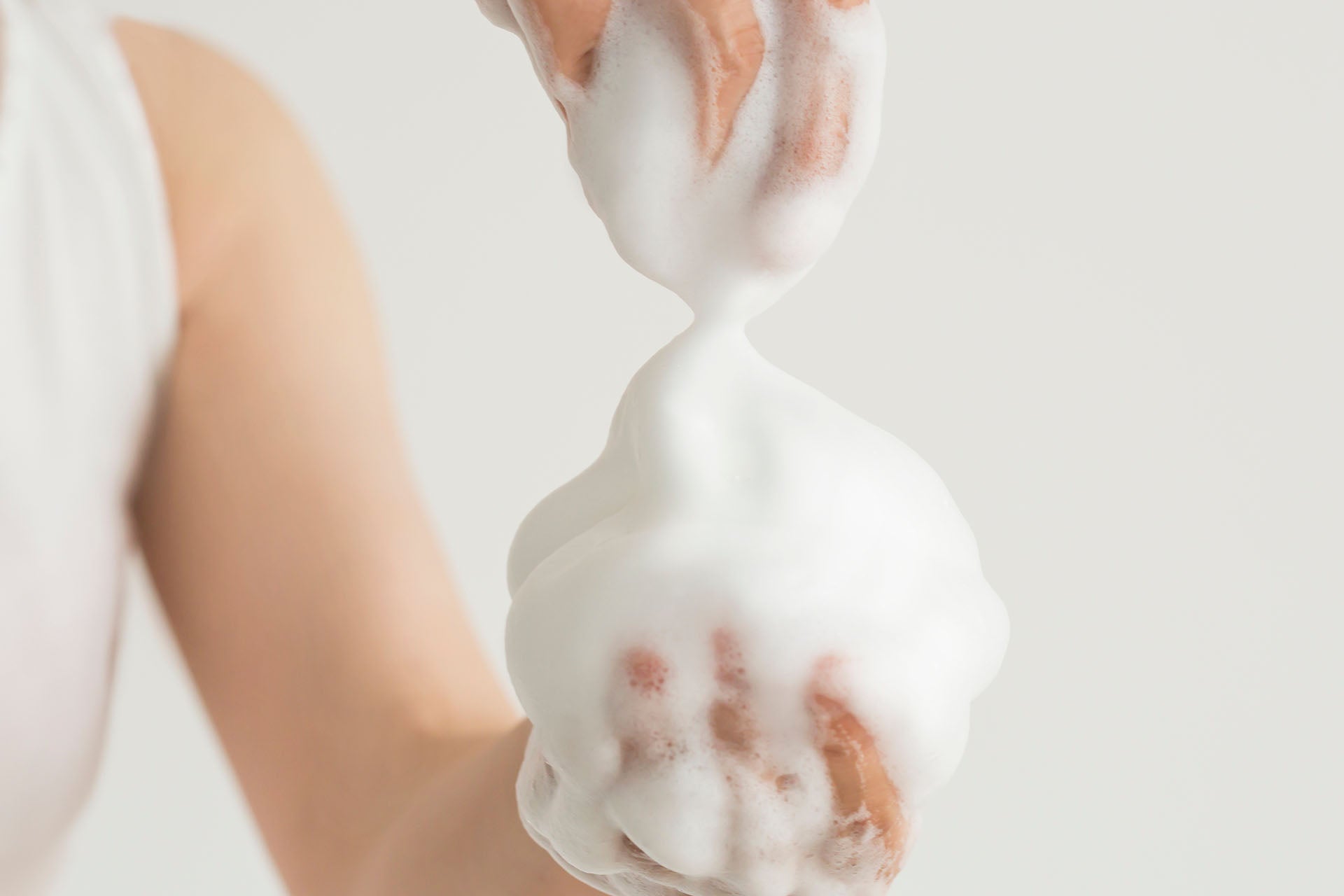 Cleansing Ingredients | NOF America – NOF AMERICA CORPORATION